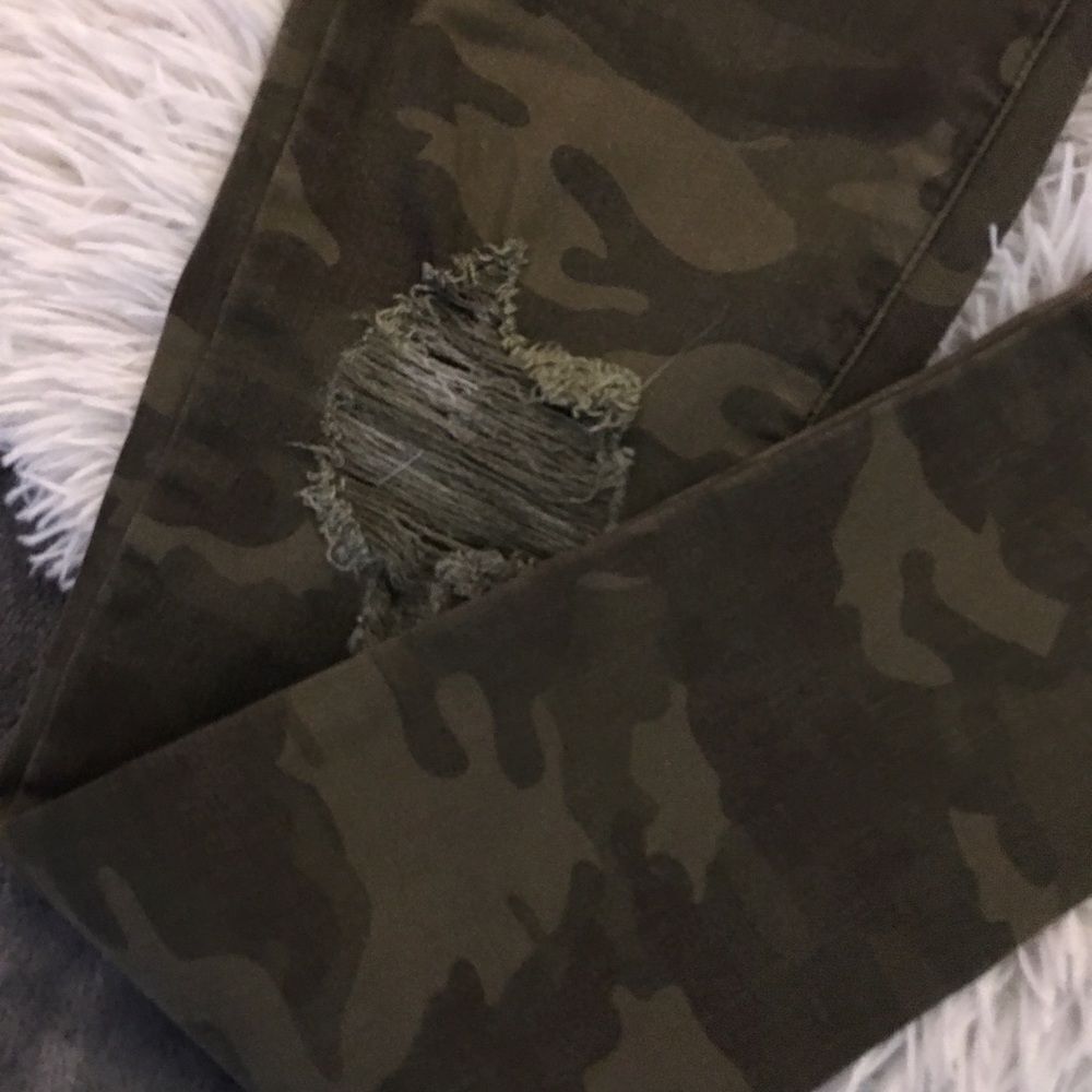 American‎ Eagle 🦅 Camo Jeg Jeans #camo - Picture 4 of 6